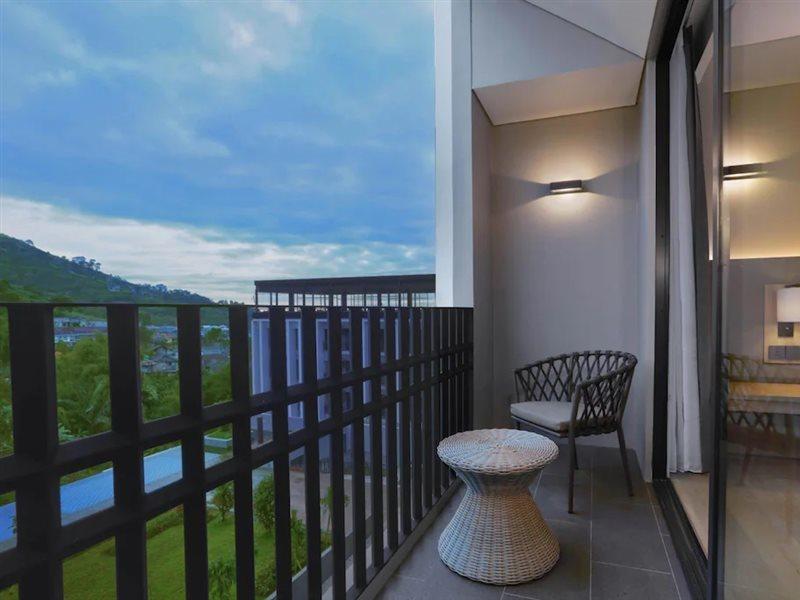 Grand Aston Puncak Hotel & Resort Ciseureuh Bagian luar foto