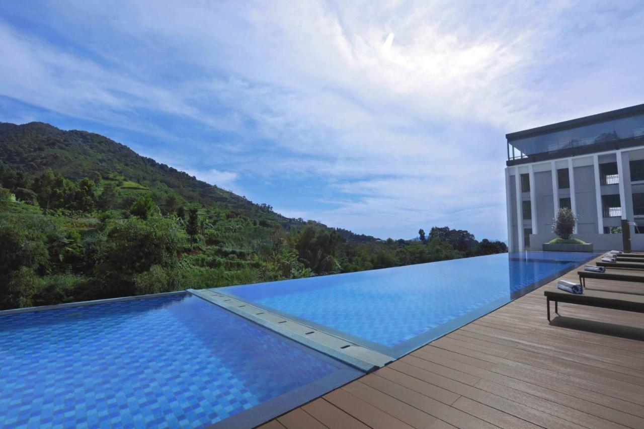 Grand Aston Puncak Hotel & Resort Ciseureuh Bagian luar foto