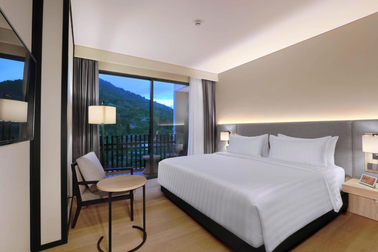 Grand Aston Puncak Hotel & Resort Ciseureuh Bagian luar foto