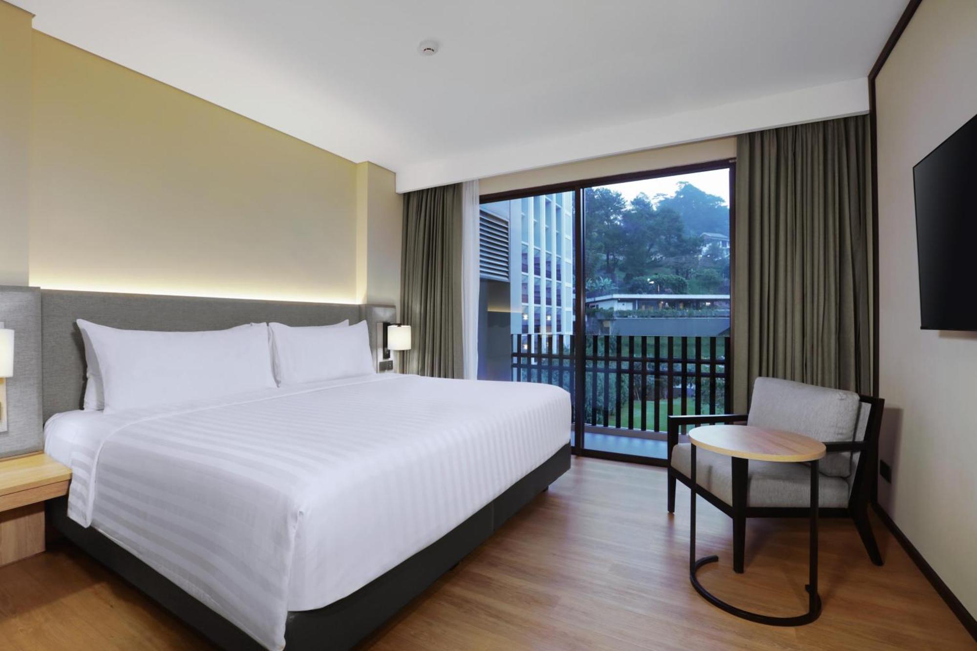 Grand Aston Puncak Hotel & Resort Ciseureuh Bagian luar foto